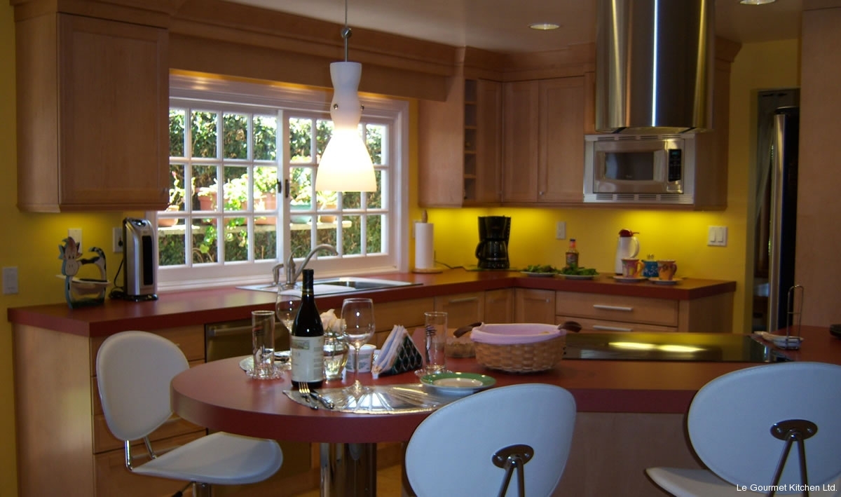 CON_Cypress_Contemporary_Kitchen_-Remodel_Le-Gourmet-Kitchen_Bruce_Colucci_1